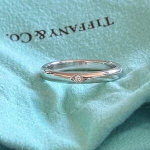 Tiffany & Co Elsa Peretti platinum band with diamond, size 7